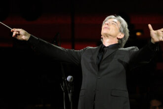 Tilson Thomas, director de orquesta, fallece