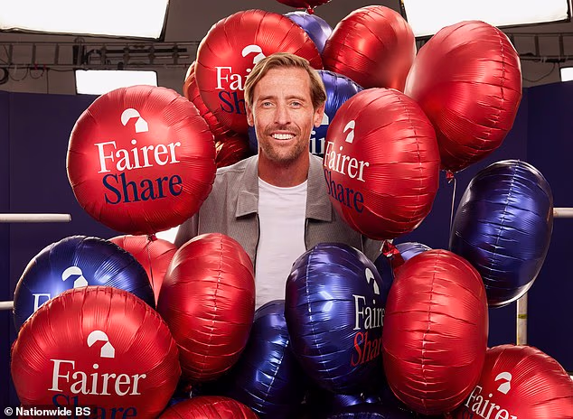 Casi todos clientes Virgin Money son ahora de Nationwide.