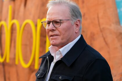 Accionistas aprueban fusión Paramount, rechazan pago Zaslav.
