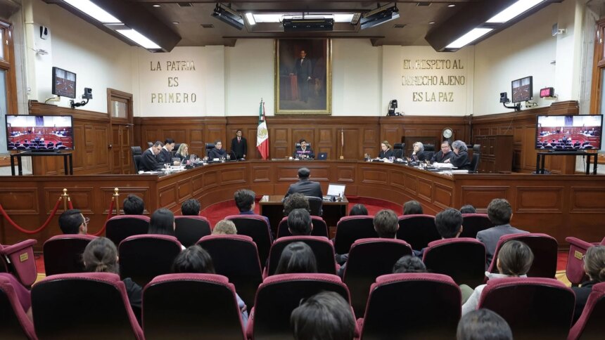 Oficial: Corte recorta aguinaldo y jubilados cobran mitad