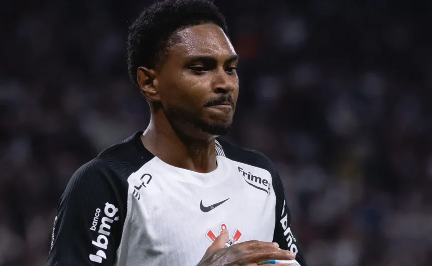 Corintianos critican a Vitinho titular