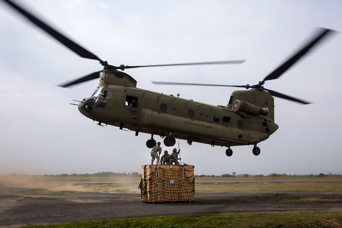 Boeing: Chinook sin piloto aterriza
