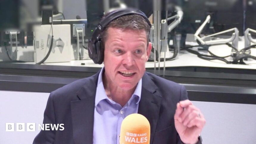 Plaid Cymru: guardería gratis, Iorwerth ante críticas