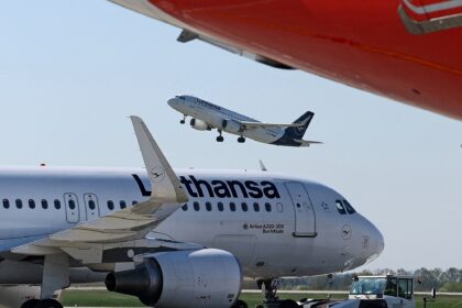 Lufthansa suspende vuelos por escasez de combustible
