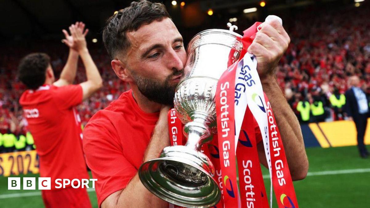 Shinnie deja el Aberdeen