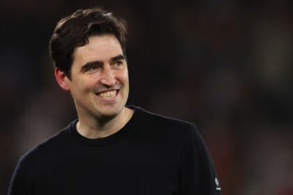 Iraola abre puertasLiverpool tras fracaso talks