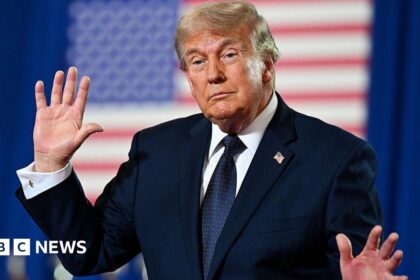 Cancéla Trump post artistas.