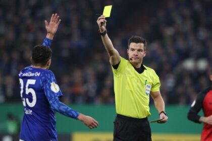 ¿Quién arbitra Al-Nassr Al-Qadisiyah?