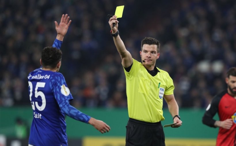 ¿Quién arbitra Al-Nassr Al-Qadisiyah?