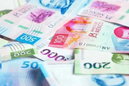 Peso sube frente al dólar por optimismo