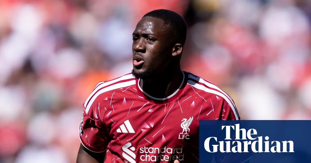 Konaté dejaría Liverpool tras no acordar contrato.