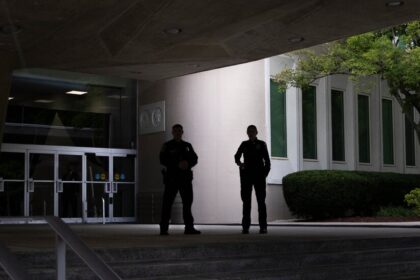Arresto FBI a agente CIA con oro