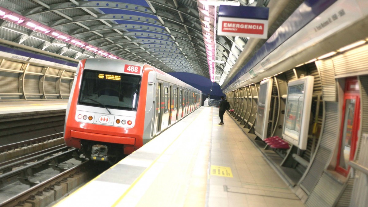 L4 del Metro Santiago reabre tras cierre de 7 estaciones