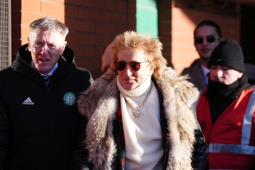 Rod Stewart pide calma a hinchas Celtic-Rangers