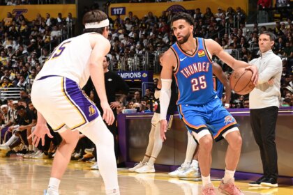 Estrella emergente Thunder Mitchell gran juego