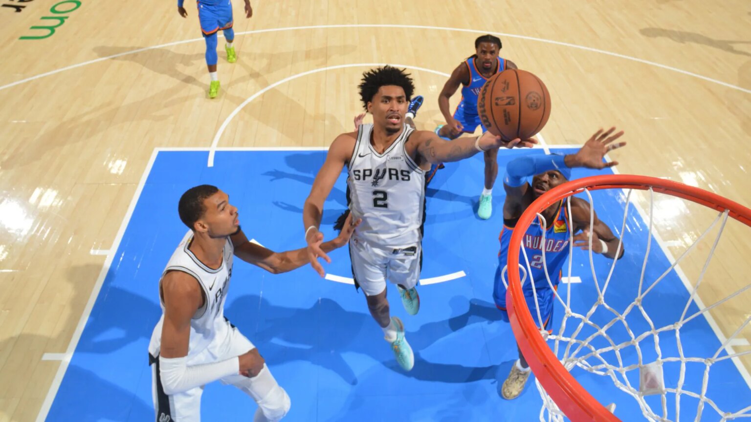 Harper fuera de Spurs vs. equipo contrario