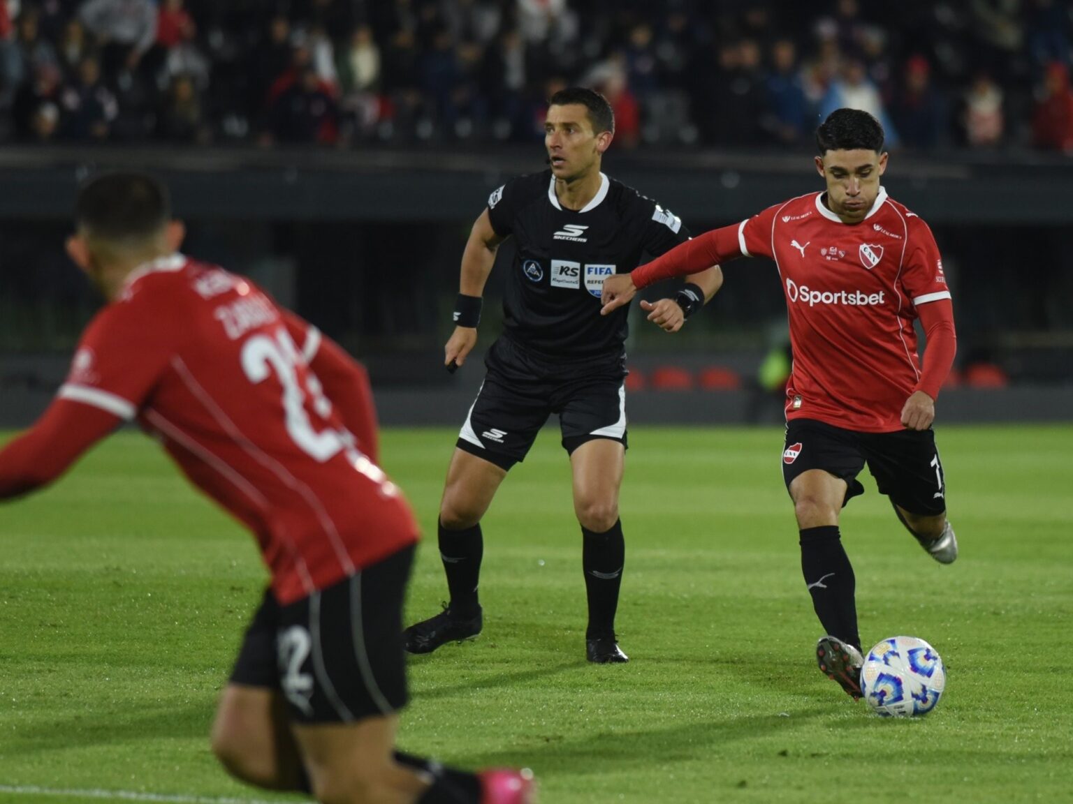 Rojo golea y avanza en Copa Argentina