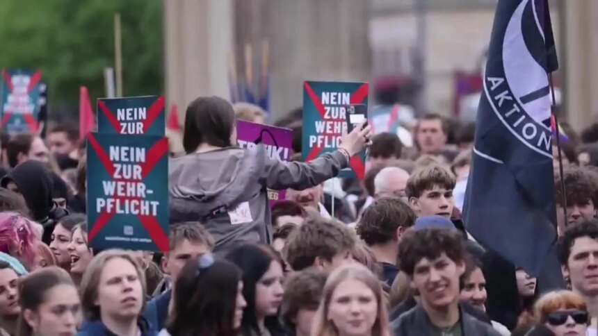 Jóvenes berlineses contra reclutamiento