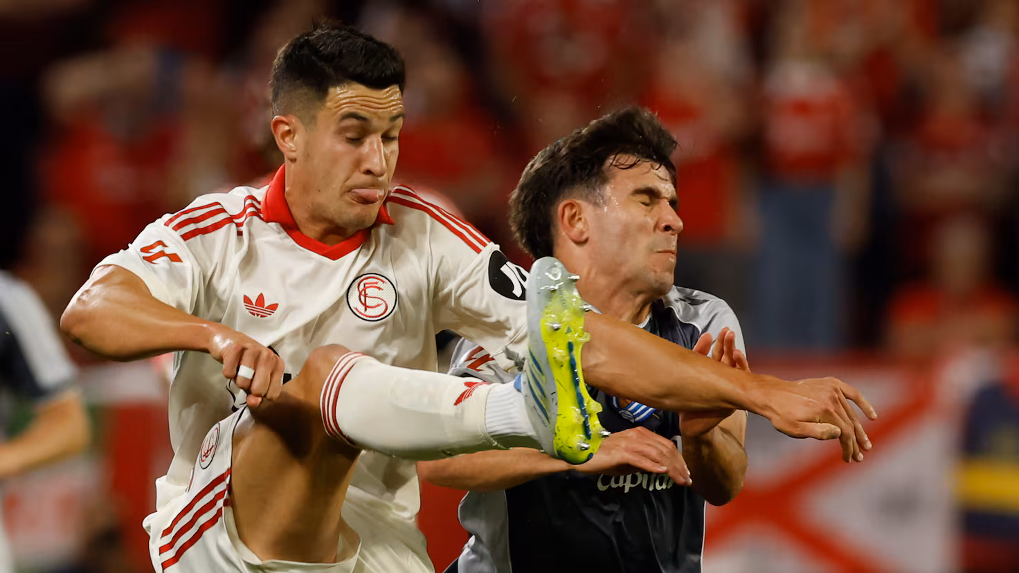 Defensa para Castrín
