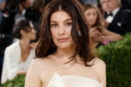 Camila Morrone habla con Bad Bunny pero no hay interés