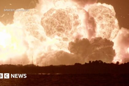 Explosión cohete Blue Origin llamas Florida