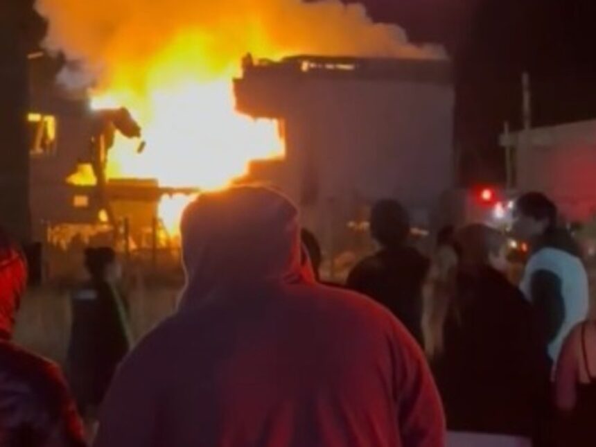 Santa Cruz: Mueren adulto y bebé en explosión.