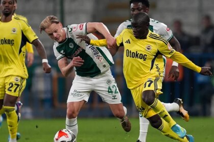 Formaciones Konyaspor-Fenerbahçe listas