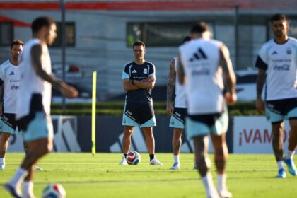 Messi y Paredes: altas argentinas Mundial