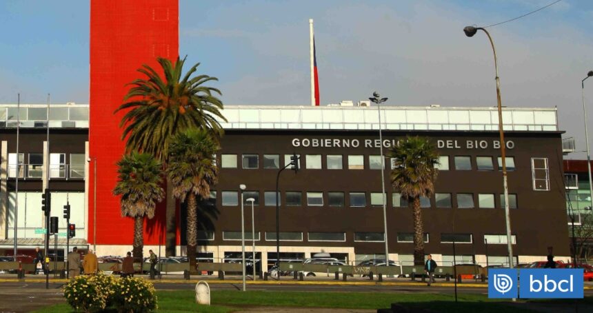 Piden investigar enriquecimiento ilícito en casas fiscales.