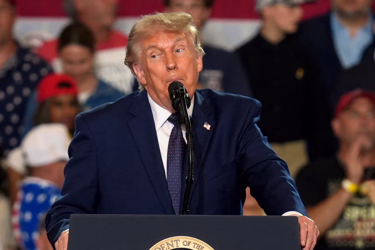 Trump en ceremonia del Memorial Day
