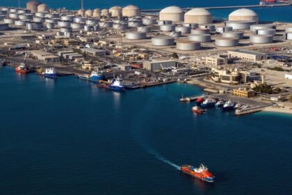 Energía China y Aramco dialogan en Beijing
