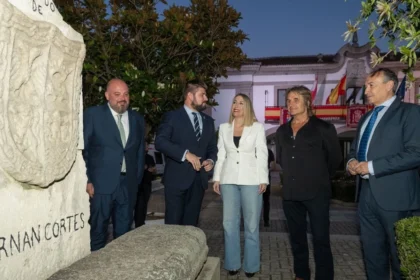 Crea instituto Mestizaje y critican a Guardiola