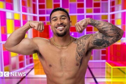 Expolicía en Love Island US recibe críticas