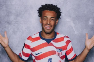 Tyler Adams: Sarah Schmidt y sus hijos animan
