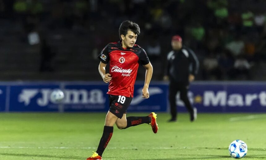 Barça sigue a ‘Pedri mexicano’