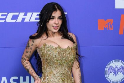 Karely Ruiz muestra su nueva figura y responde a las criticas