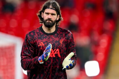 Alisson extraña partidos Liverpool Copa