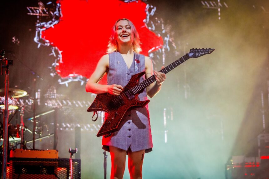 Phoebe Bridgers gira UK 2026: fechas precios