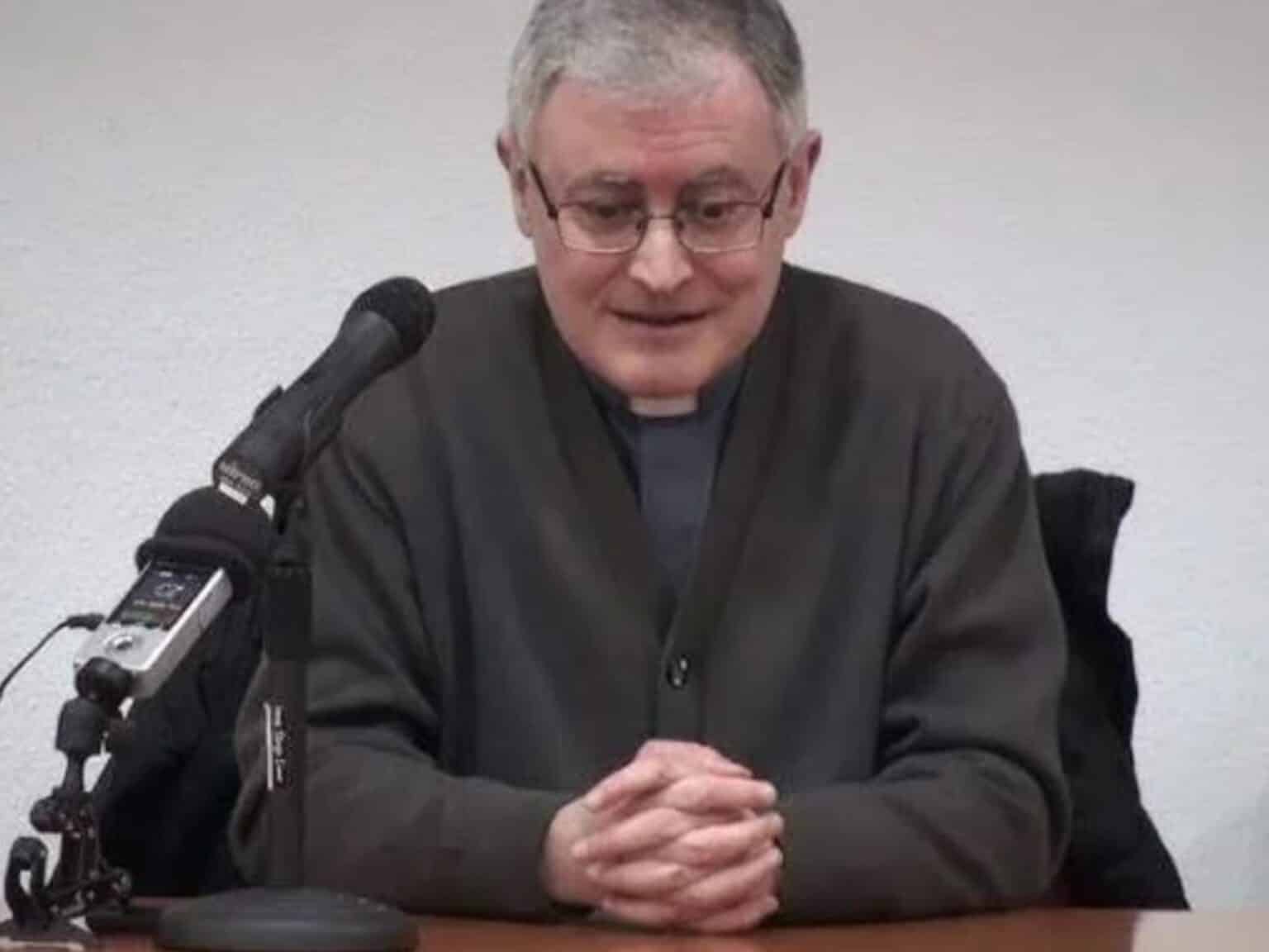 Leon XIII expulsó a un sacerdote español que criticaba a Francisco
