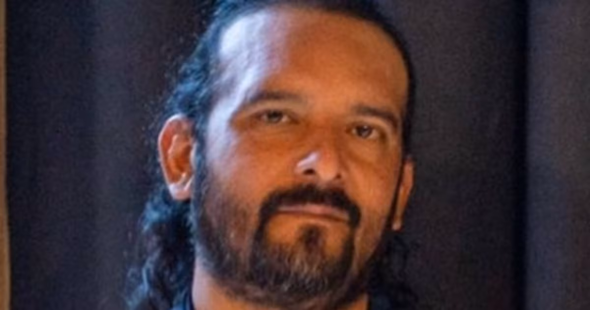 Ex de “Catador” acusa al camarógrafo de abuso.