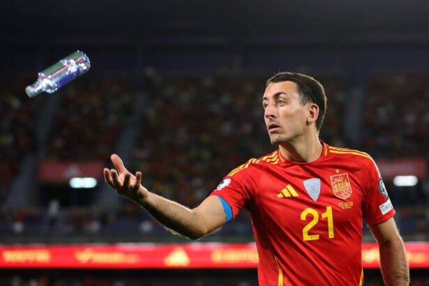 Prohibición FIFA: No botellas de agua en estadios