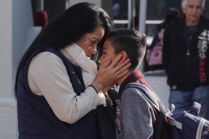 Suspenden escuelas SEP: no hay clases 8-11 junio
