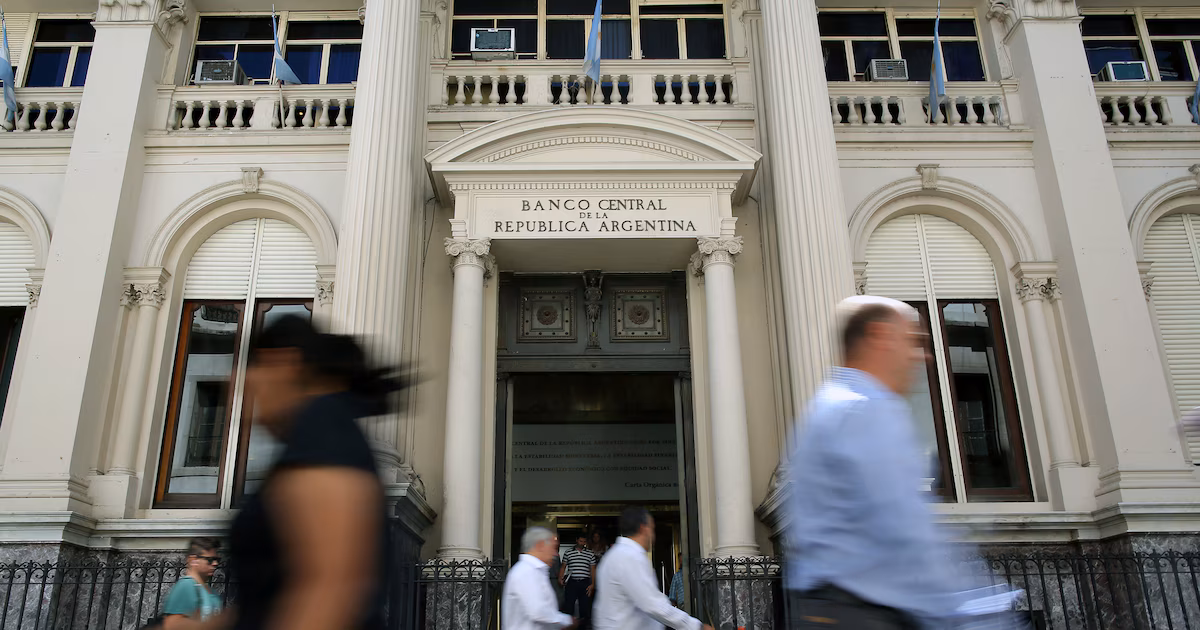 BCRA compró USD 9.800M para 2026