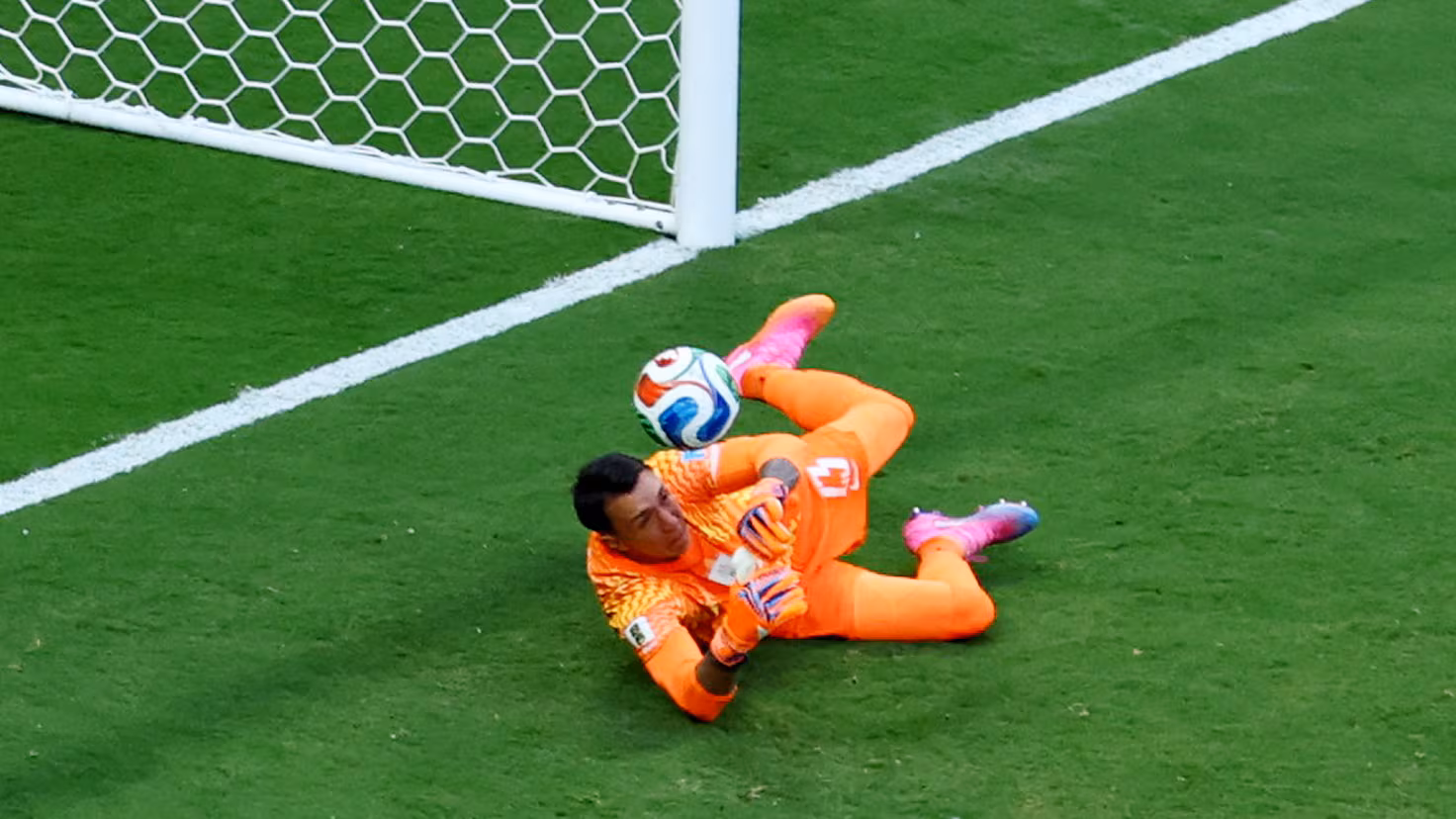 Resumen del Uruguay 0 a 1 España: resultado y goles