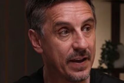 Gary Neville y Roy Keane discuten por la eliminacion de Inglaterra