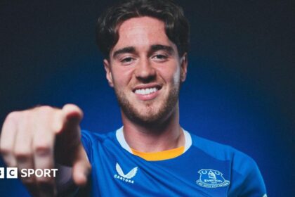Everton ficha al centrocampista Hayden Hackney del Middlesbrough