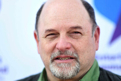 Jason Alexander pide disculpas por sketch con Courtney Stodden