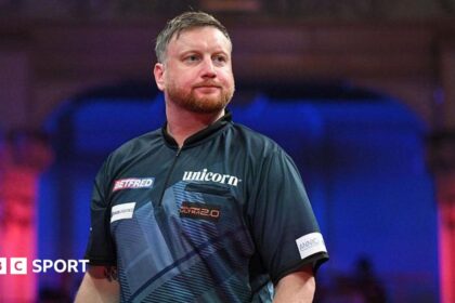 World Matchplay 2026: Victorias de Price, Wade y Van Veen y asistencia a Menzies