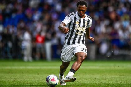 Juventus cede a Openda al Lyon pero jugara hoy el amistoso