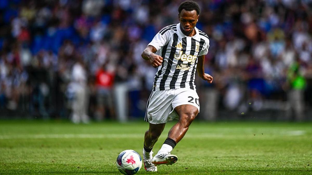 Juventus cede a Openda al Lyon pero jugara hoy el amistoso